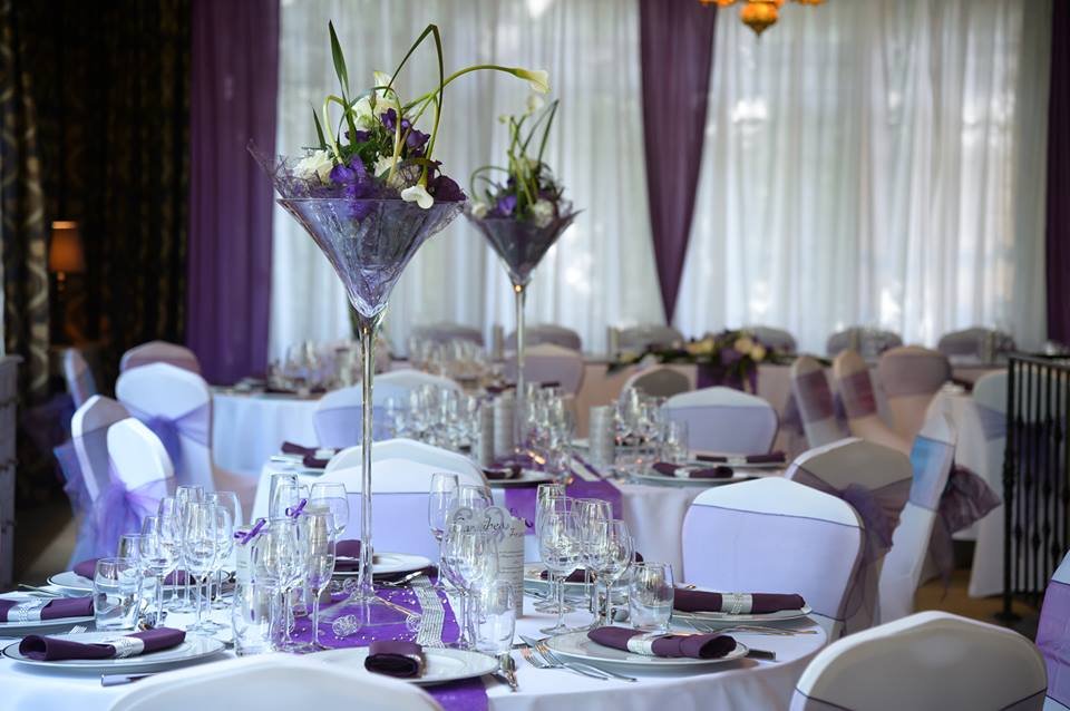 Décoration de mariage pour une fête féerique.